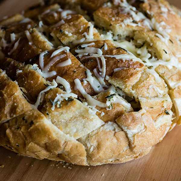 Recipe for Rosemary Asiago  Pull-Apart Bread
