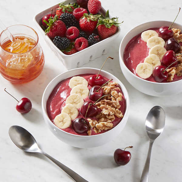 Recipe for Cherry Berry Smoothie Bowl