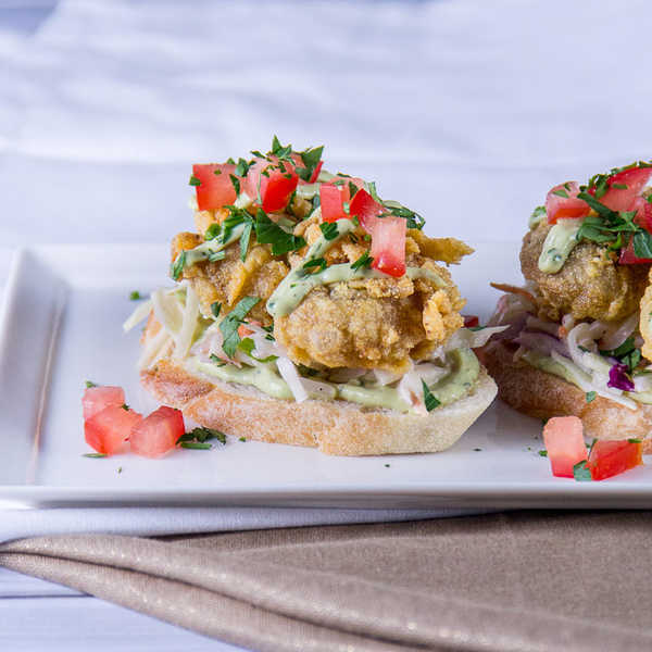 Recipe for Fried Oysters with Lime and Cilantro Avocado Sauce