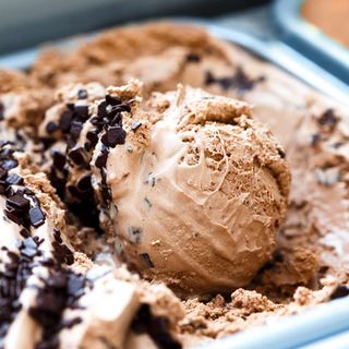  Recipe for Homemade Chocolate Chip Ice Cream