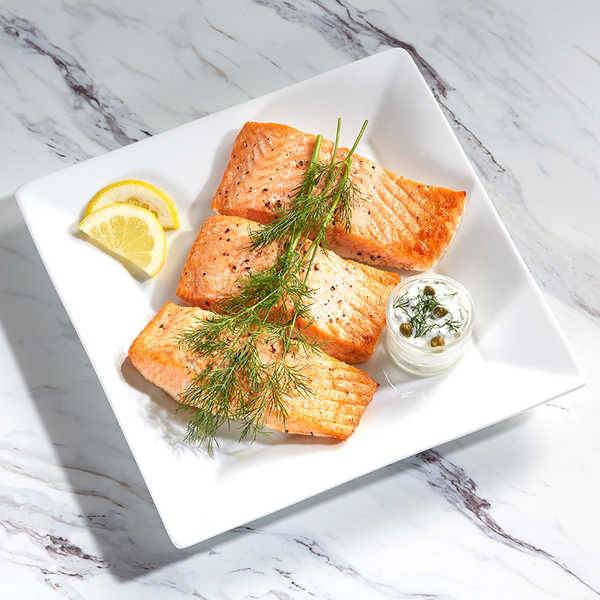 Recipe for Air Fryer Salmon with Yogurt Lemon Caper Sauce