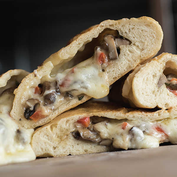 Recipe for Quick & Easy Mushroom and Red Pepper Calzones