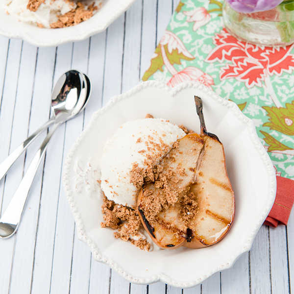Recipe for Grilled Amaretto Pears