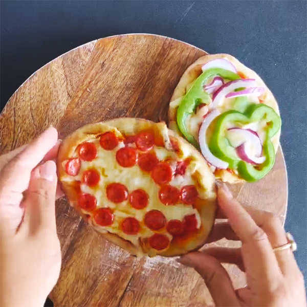 Recipe for Grilled Mini Naan Pizzas
