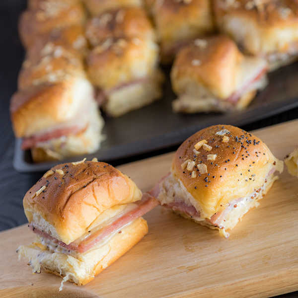 Recipe for Ham and Swiss Sliders