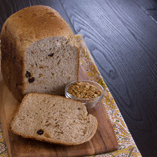  Recipe for Honey Granola Bread for 2-lb. Loaf Breadmaker
