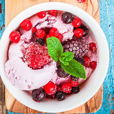 Recipe for Low Fat Mixed Berry Frozen Yogurt