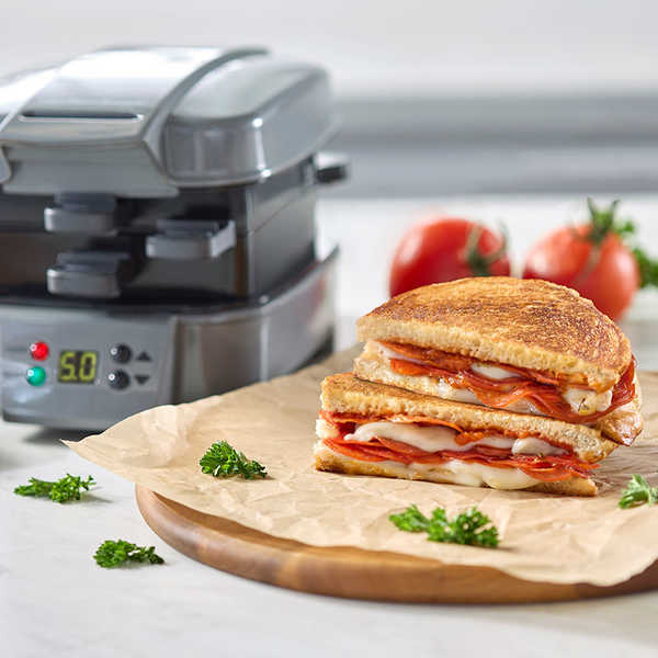 Recipe for Pepperoni Pizza Sandwich