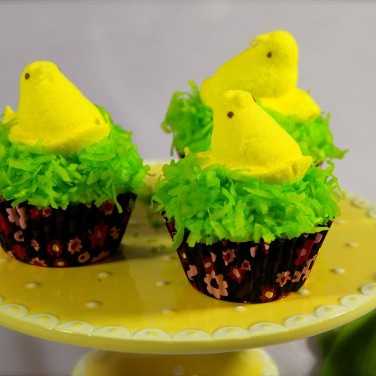 Recipe for Pineapple Coconut Cupcakes