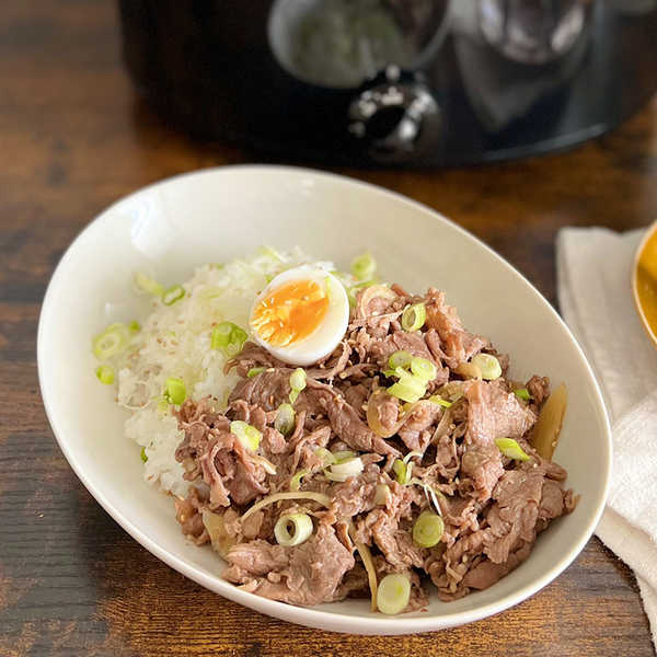 Recipe for Slow Cooked Gyudon (Japanese Beef Rice Bowl)