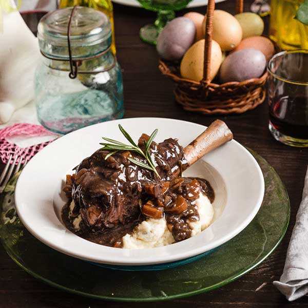 Recipe for Slow Cooker Braised Lamb Shanks in Red Wine