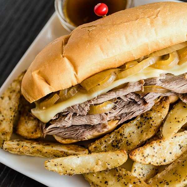 Recipe for Slow Cooker French Dip Sandwiches