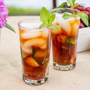 Recipe for Strawberry Mint Iced Tea