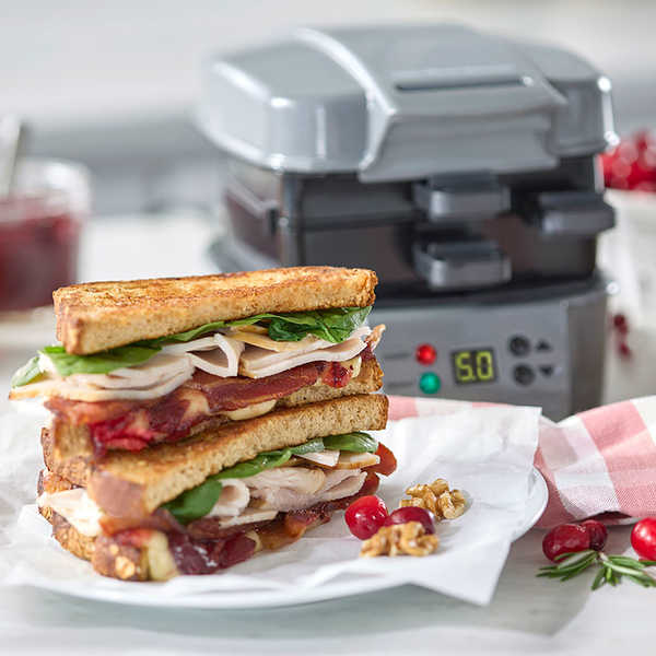Recipe for Turkey, Cranberry and Brie Sandwich