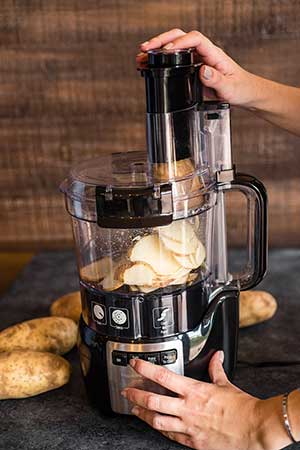 food processor with chute dicing potatoes