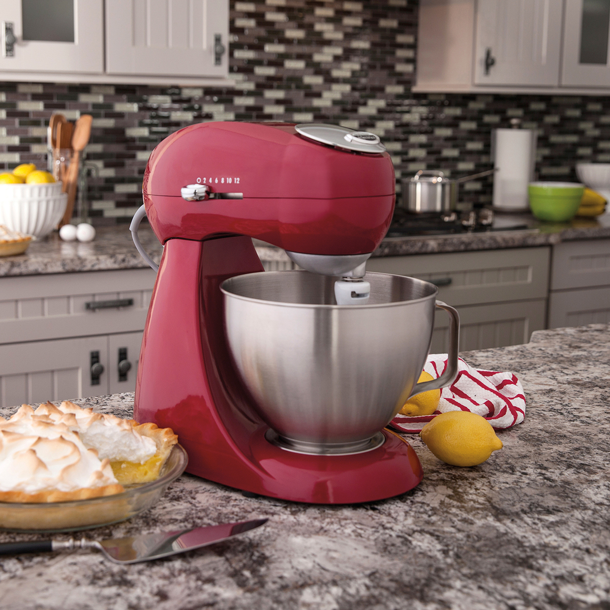 Red Tilt-Head 63232 4.5 Quarts Pouring Shield Hamilton Beach Eclectrics All-Metal 12-Speed Electric Stand Mixer 
