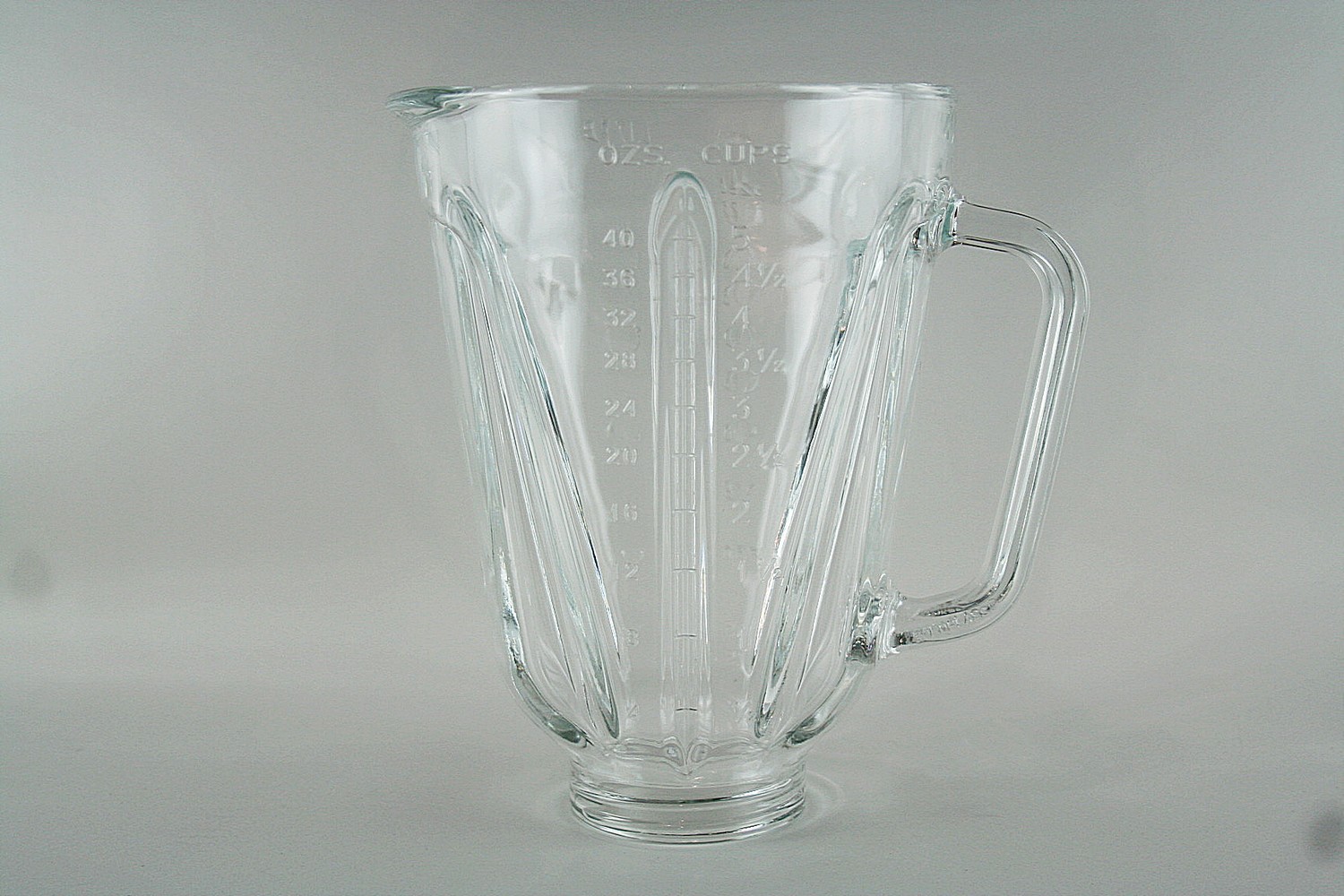 Container/40 oz Glass Blender