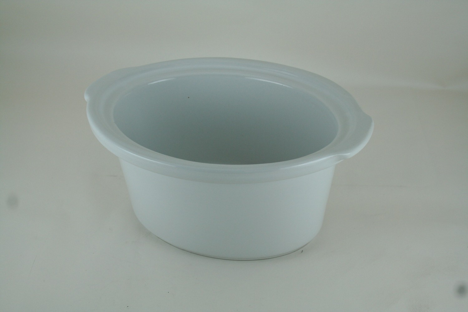 Crock-3.5/4 Qt, Oval, White