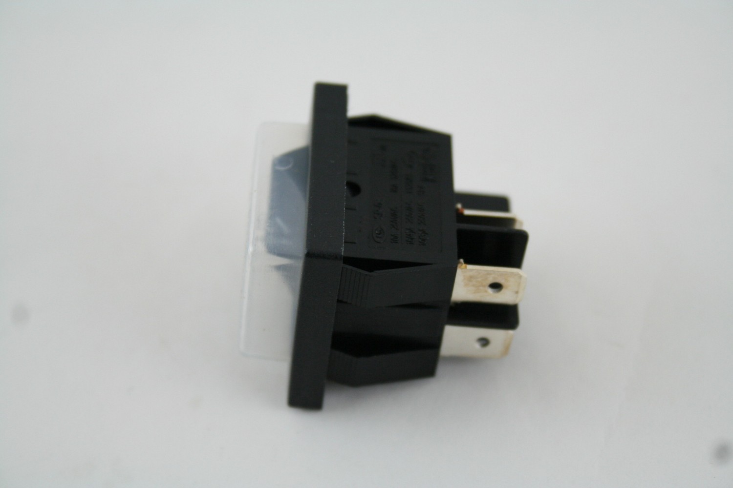 ON/OFF SWITCH W/BOOT - 96700