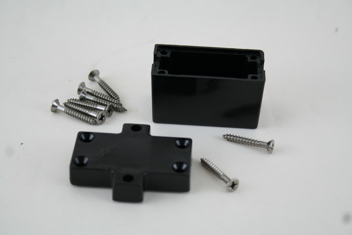 SWITCH BOX KIT 97510