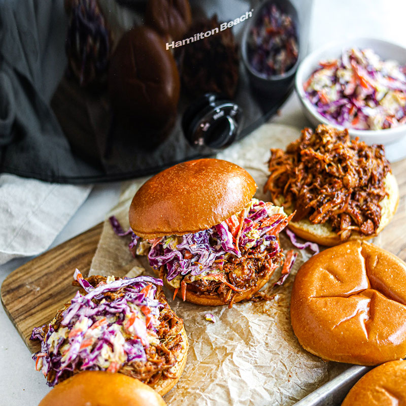 Recipe - BBQ Pulled Chicken Burgers (Sandwiches and Sliders)