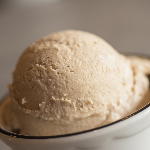 Easy Eggnog Latte Ice Cream