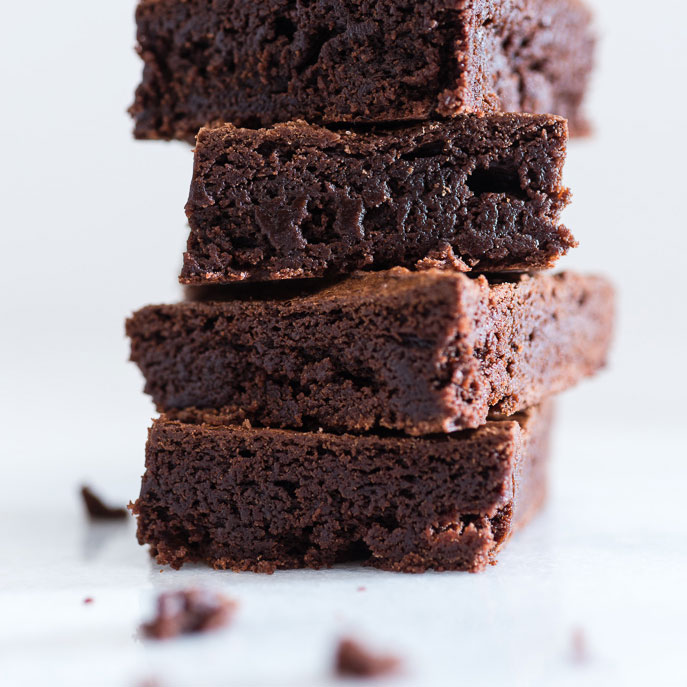 Fudgy Chocolate Brownies | HamiltonBeach.com