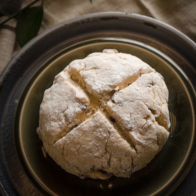 https://hamiltonbeach.com/media/recipes/irish-soda-bread-4.jpg
