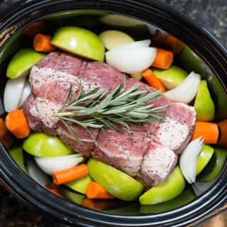 Blog for Slow Cooker Pork Roast with Apples, Carrots and Rosemary