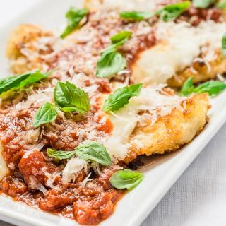 Blog for Chicken Parmesan with Slow Cooker Marinara Sauce