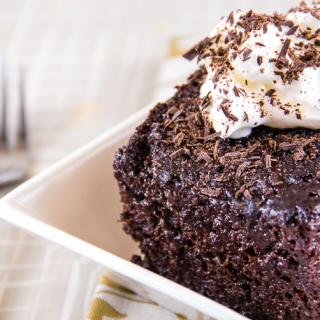 Blog for Slow Cooker Triple Chocolate Cake