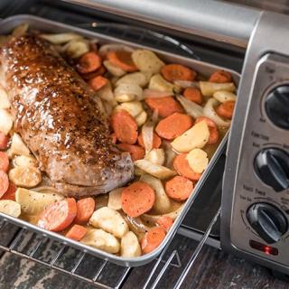 Blog for Sheet Pan Supper: Glazed Pork Tenderloin with Carrots