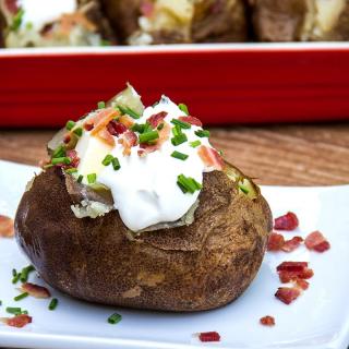 Blog for Slow Cooker Loaded Baked Potatoes